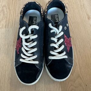 Golden Goose Superstar Size 38 LIKE NEW